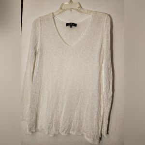 MAK Sweater - White Lightweight Sweater. Size L